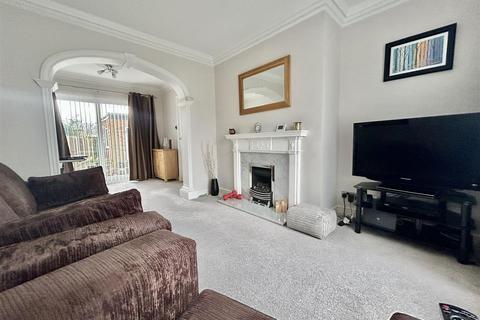 2 bedroom semi-detached house for sale, Rosewood Avenue, Kippax, Leeds