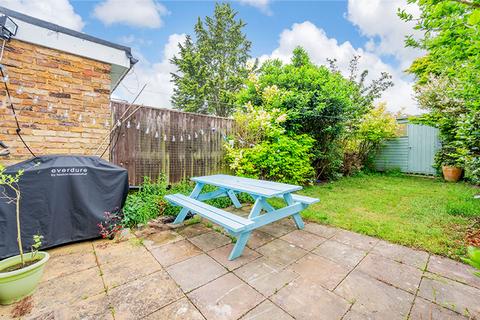 2 bedroom semi-detached house for sale, Ditton Hill Road, Surbiton KT6