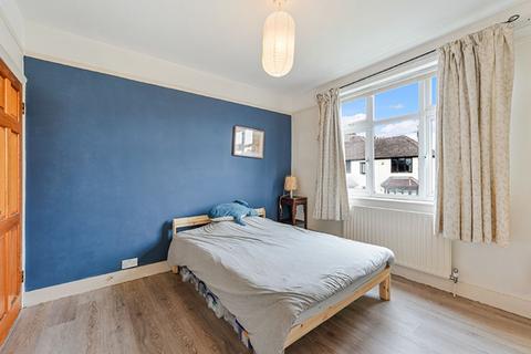 18 Ditton Hill Road, Long Ditton, Surbiton, KT6 5JD