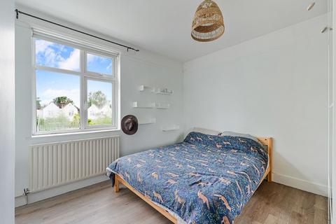 18 Ditton Hill Road, Long Ditton, Surbiton, KT6 5JD
