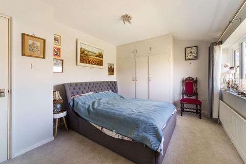 59 Longmead Road, Thames Ditton, KT7 0JE