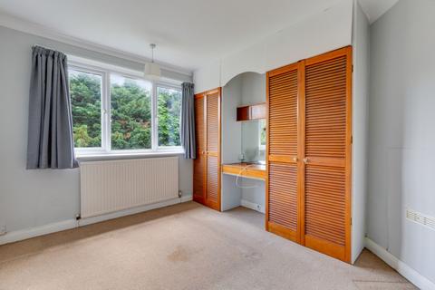 3 Highfield Close, Long Ditton, Surbiton, KT6 5JG