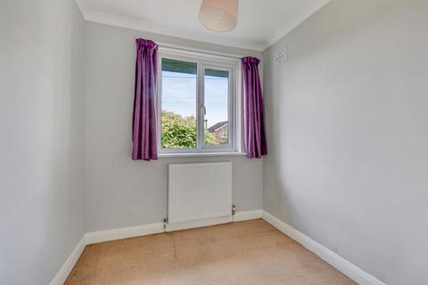 3 Highfield Close, Long Ditton, Surbiton, KT6 5JG