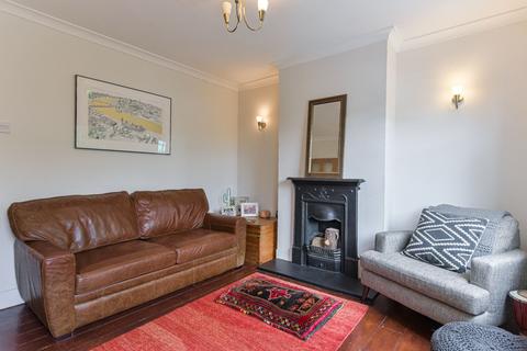 8 Windmill Lane, Long Ditton, Surbiton, KT6 5QE