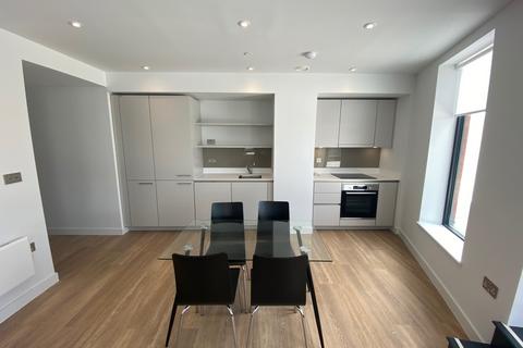 2 bedroom apartment to rent, Manchester New Square, Whitworth Street, Manchester M1