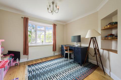 13 Ditton Hill Road, Long Ditton, Surbiton, KT6 5JB