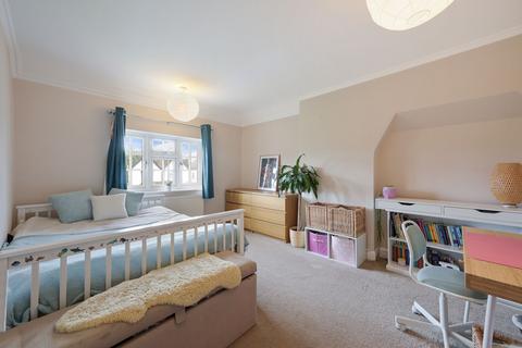 13 Ditton Hill Road, Long Ditton, Surbiton, KT6 5JB