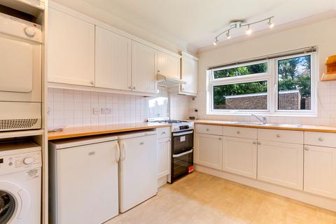 5, Sherwood Herne Road, Surbiton, KT6 5BU