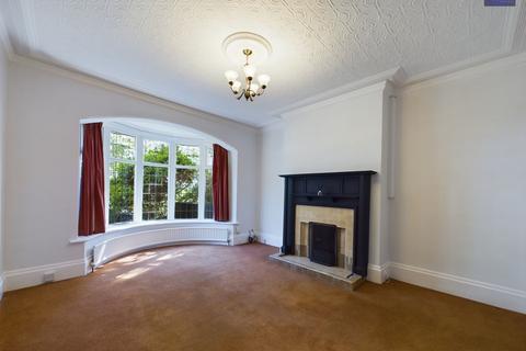 7 Arnold Avenue, Blackpool, FY4 2EP