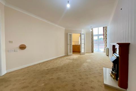 3 bedroom apartment for sale, Crown Street, Stone, ST15