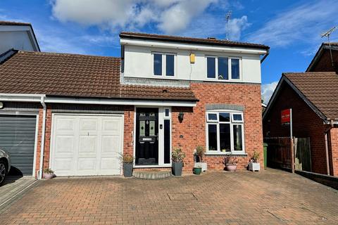 3 bedroom link detached house for sale, Oaklands Drive, Willerby, Hull