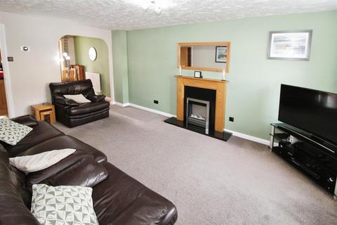 4 bedroom detached house for sale, Braids Close, Rugby CV21