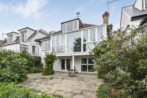 7 Riverside, Sunbury-on-thames, TW16 5PW