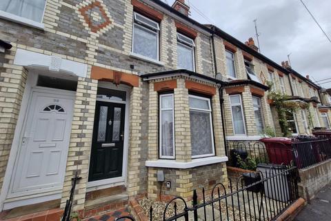 3 bedroom terraced house for sale, Surrey Road, Reading