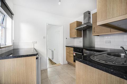 41 Surrey Road, Reading, RG2 0EU