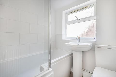 41 Surrey Road, Reading, RG2 0EU