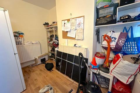 2 bedroom terraced house for sale, Fisher Street, Wolverhampton WV3