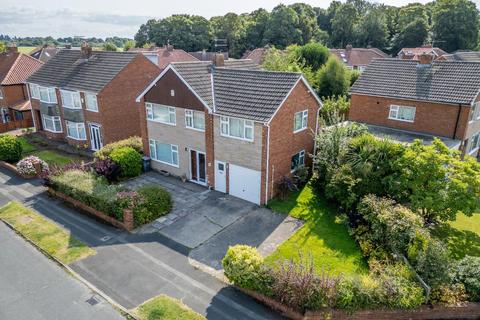 4 bedroom detached house for sale, Whin Road, York