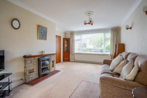 4 bedroom detached house for sale, Whin Road, York