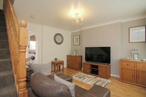 3 bedroom terraced house for sale, Winchester Gardens, Bradford, West Yorkshire, BD4