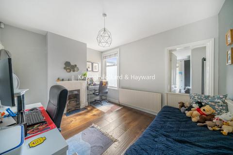 16 Heathfield Road, Bromley, BR1 3RN