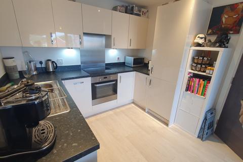 1 bedroom flat for sale, Holmesley Road, Borehamwood