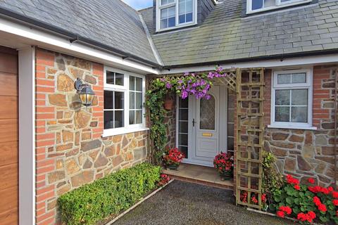 4 bedroom detached house for sale, Hobbacott Lane, Bude EX23