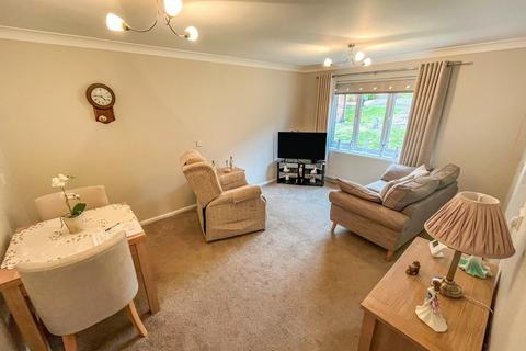 1 bedroom flat for sale, Peakes Croft, Bawtry, Doncaster