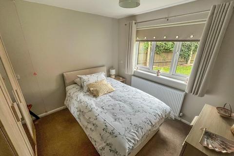 1 bedroom flat for sale, Peakes Croft, Bawtry, Doncaster