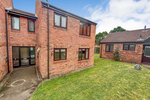 1 bedroom flat for sale, Peakes Croft, Bawtry, Doncaster