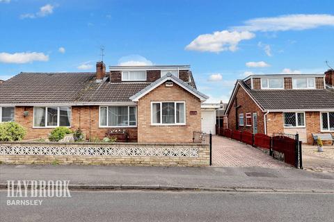 3 bedroom semi-detached bungalow for sale, Rimini Rise, Darfield