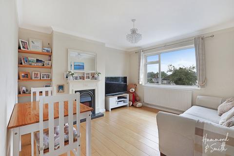 2 bedroom flat for sale, Allnutts Road, Epping CM16