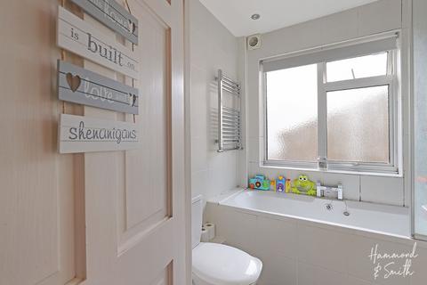 53a Allnutts Road, Epping, CM16 7BE