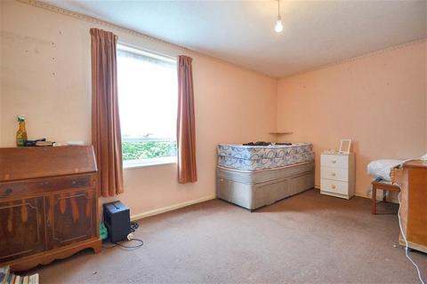 1 bedroom flat for sale, Badger Farm