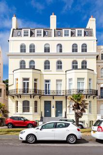 3 bedroom apartment for sale, Marine Parade, Folkestone, CT20