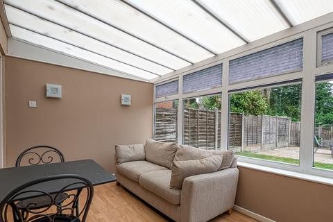 44 Blackfriars Close, Tamworth, B79 7YJ