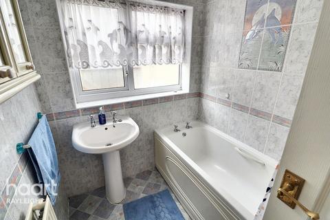 3 Burfield Close, Leigh-on-sea, SS9 5TX