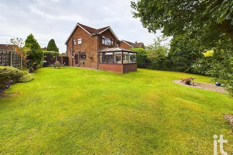 3 bedroom detached house for sale, Grasmere Crescent, High Lane, Stockport, SK6