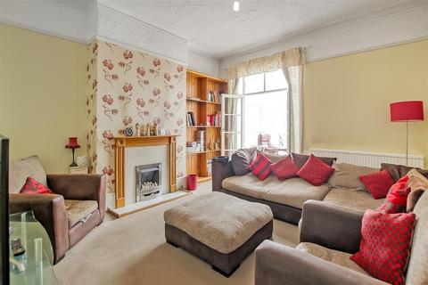 4 bedroom terraced house for sale, Harrowgate Village, Darlington