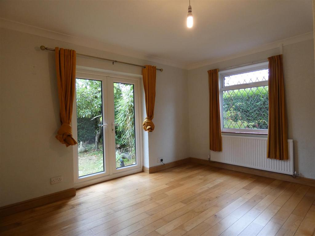 Dining Room.JPG