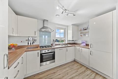 42 Carson Grove, Morley, Leeds, LS27 0GE