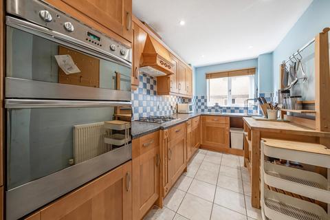 2 bedroom flat for sale, Copers Cope Road, Beckenham