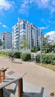 2 bedroom flat for sale, Waterside Way, London, N17