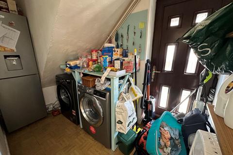 21 Adlington Road, Crewe, CW2 8PD