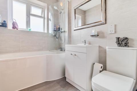 68 Clare Road, Maidenhead, SL6 4DQ