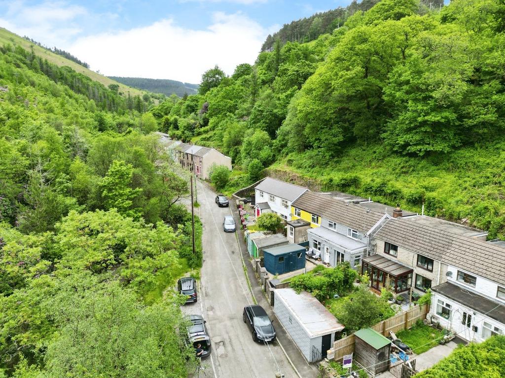 Garw Fechan Road, Bridgend CF32 3 bed cottage for sale £145,000