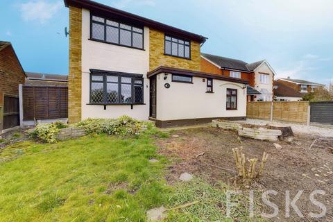 4 bedroom detached house for sale, Mornington Road, Canvey Island, SS8