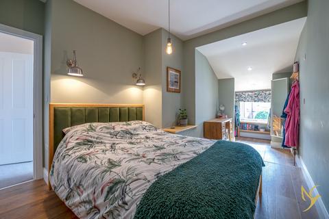 39 Flag Meadow Walk, Worcester, WR1 1QG