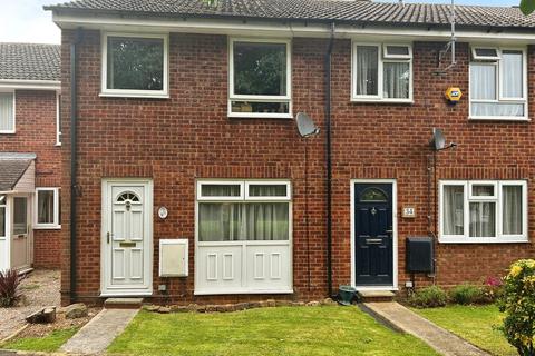 3 bedroom terraced house for sale, Sussex Drive, Banbury OX16