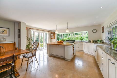 6 bedroom detached house for sale, Priory Cottage, Church Lane, Martyr Worthy, Winchester